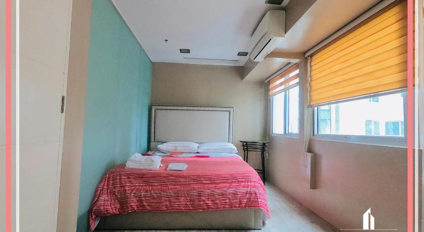 Chic 2BR Loft Unit FREE WIFI &amp; NETFLIX — Hotel in Manila