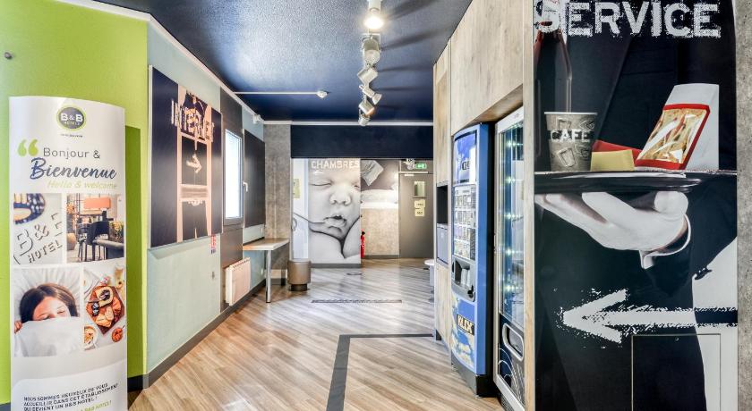 B&B HOTEL Montpellier Sud Lattes photo