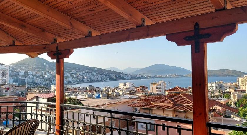 Kanina Hotel&amp;Hostel — Hotel in Saranda