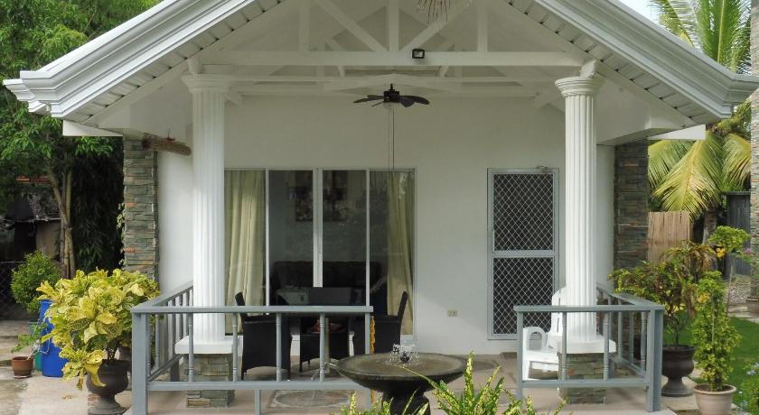 Nora's Place Boutique Resort - image 7