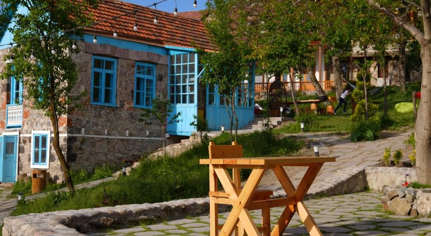 Toon Armeni Guest House — Hotel in Dilijan