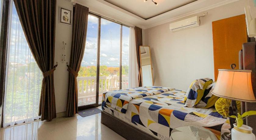 Villa Kamar Tamu Warungboto photo