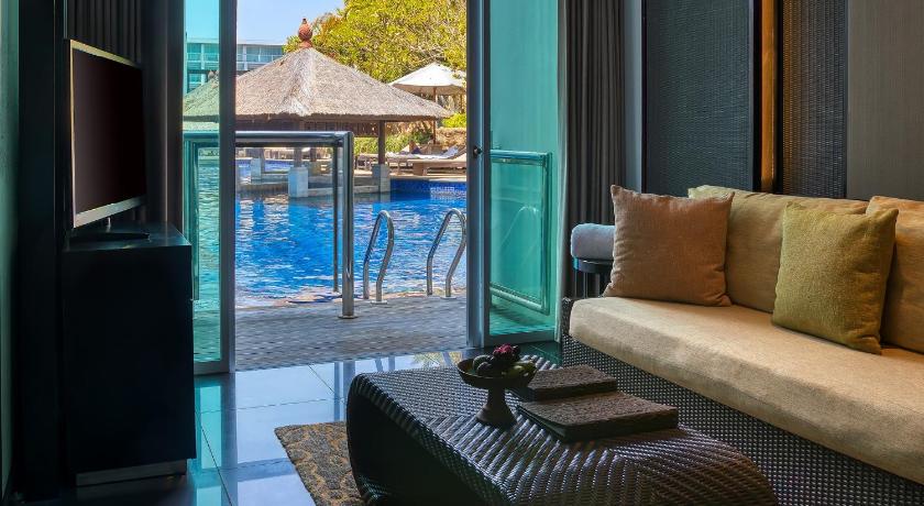 디럭스 - 수영장 이용 (Deluxe Pool Access) 이미지 14