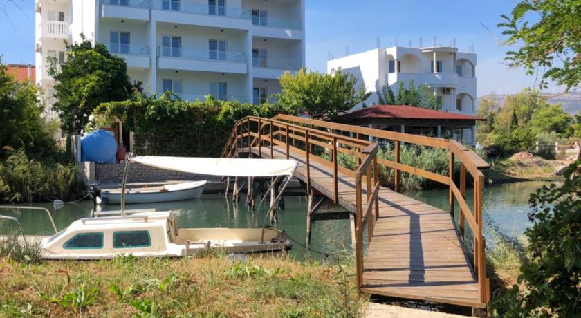 Apartments Cungu — Hotel in Ulcinj