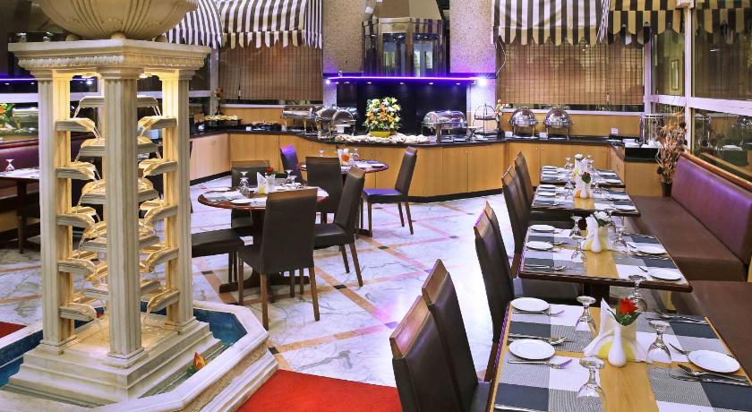Al Seef Hotel - image 2