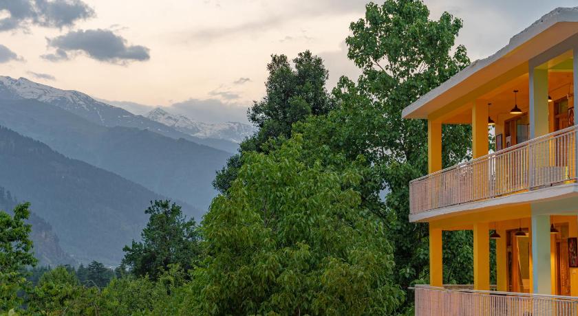 Whoopers Hostel Manali – Manali, PA