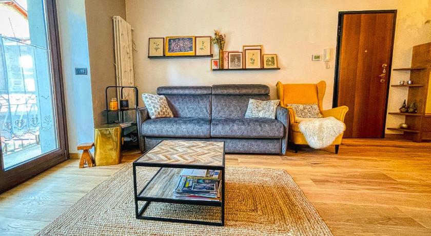 Appartamento Treize - Affitti Brevi Italia — Hotel in Bardonecchia