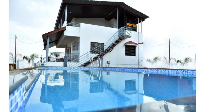 Nature's Isle 3BHK — Hotel in Igatpuri