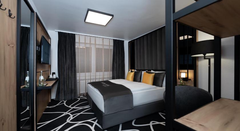 Hotel Unique Pearl photo