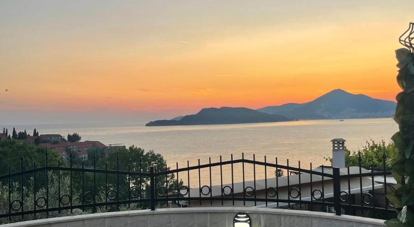 Monte Perla Residence photo