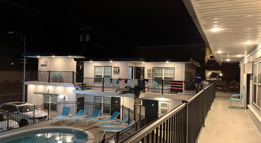 Brooklyn Beach Club photo