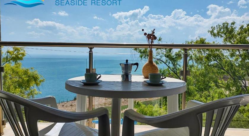 July Morning Seaside Resort — Hotel in Kavarna