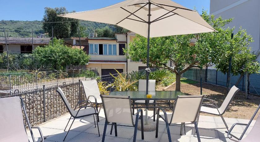 Casa Vacanze Il Frutteto — Hotel in Massa Lubrense
