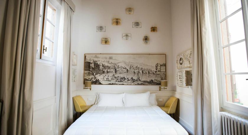 Soprarno Suites photo