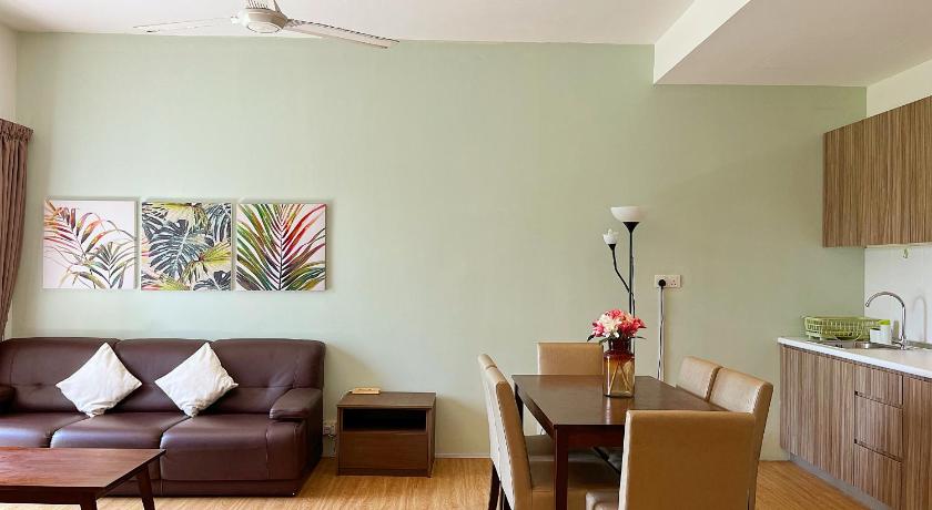Teduh Retreat at SG Residences photo