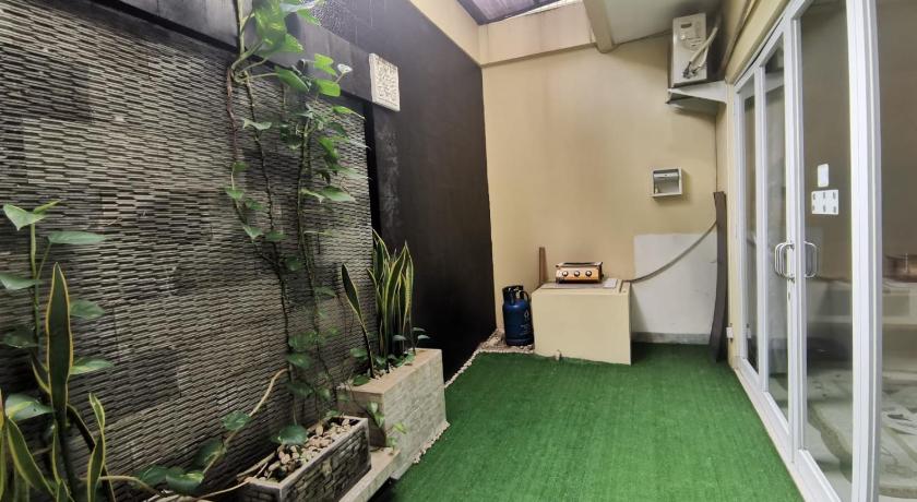 Platinum Setramurni Guest House Bandung 3BR photo