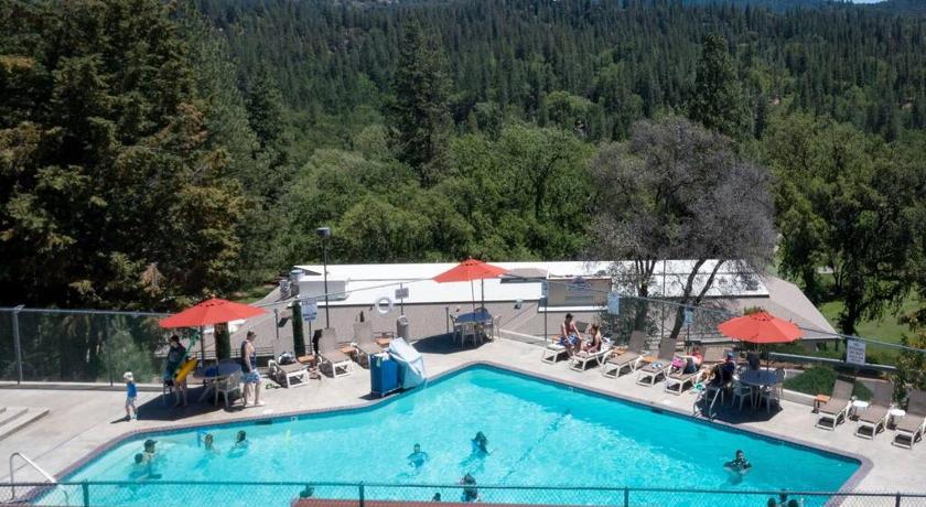 그로브랜드 (CA) New Luxury 5BR Cabin in Pine Mountain Lake! 1 Minute to Beach! Massage Chair! Close to Yosemite! Per 5성급 숙소 부대시설