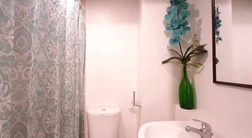 Pine Suites Tagaytay 2BR Central View with Netflix - image 21