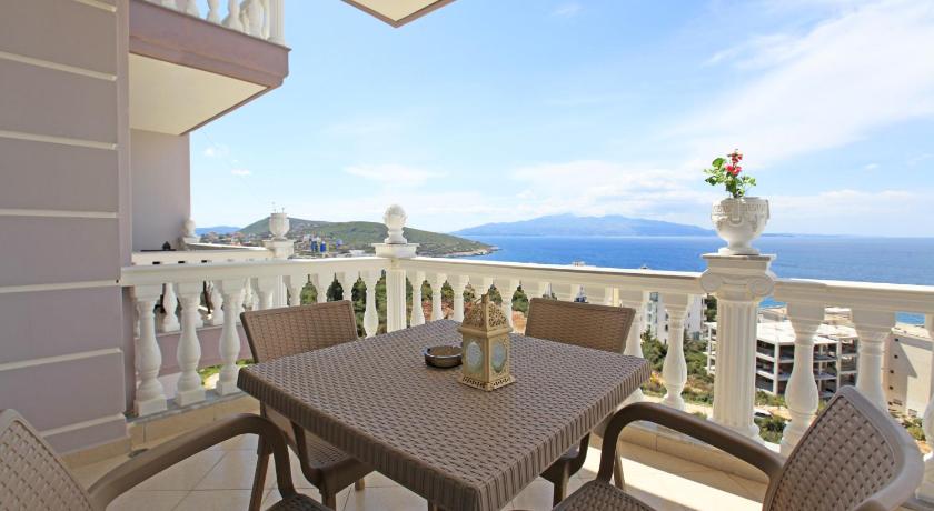 Hotel Keos - main image
