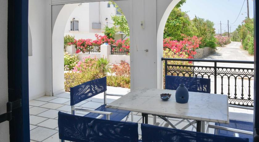 Dedalos Studios Naxos photo