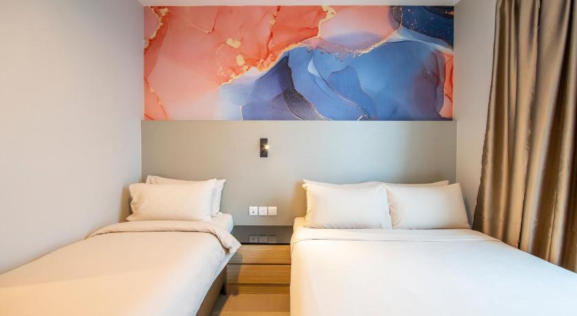 Immagine di Superior Triple Room with 1 Double bed and 1 Si ngle bed 4