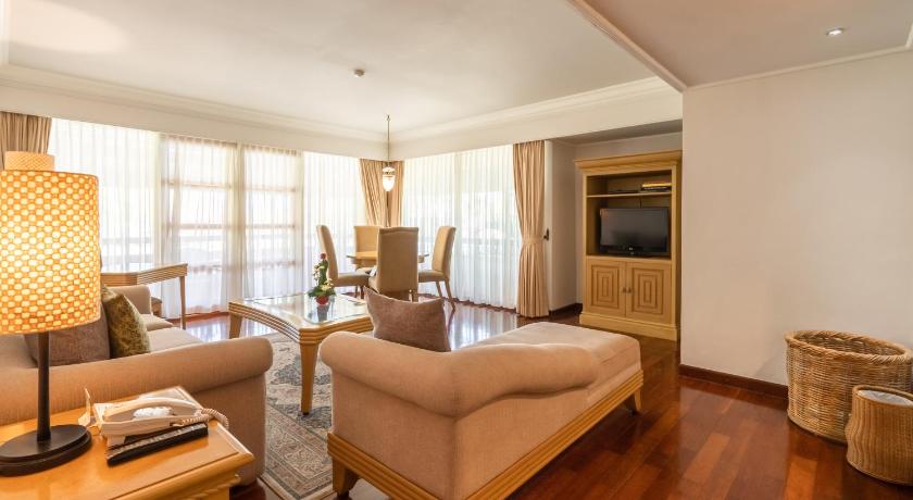 Image of Deluxe Suite 3