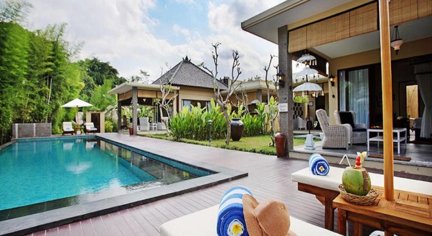 Villa with private pool at Villa Nirvana Ubud photo