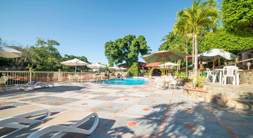 Jarabacoa River Club & Resort photo