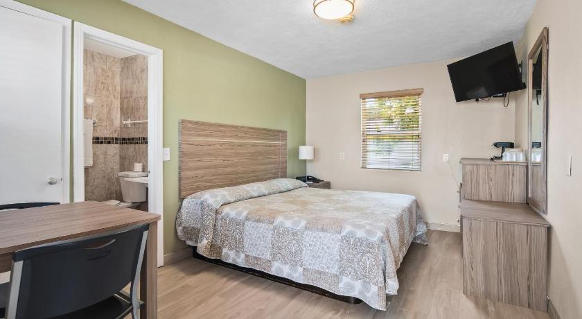 Tamiami Motel photo