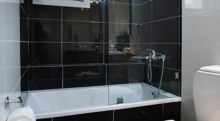 Image of One-Bedroom Apartment 10