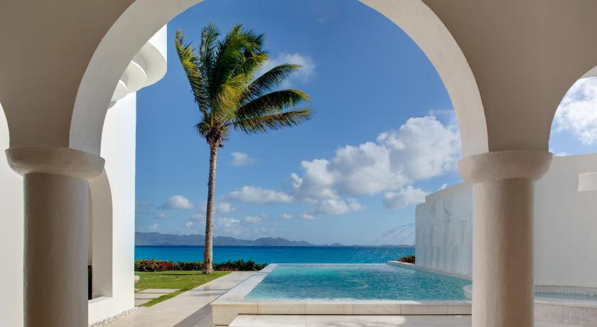 Image of Deluxe Suite with Sea View (Jonquil) 5