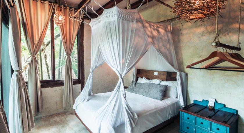 Hidden Treehouse Tulum Eco-Hotel photo