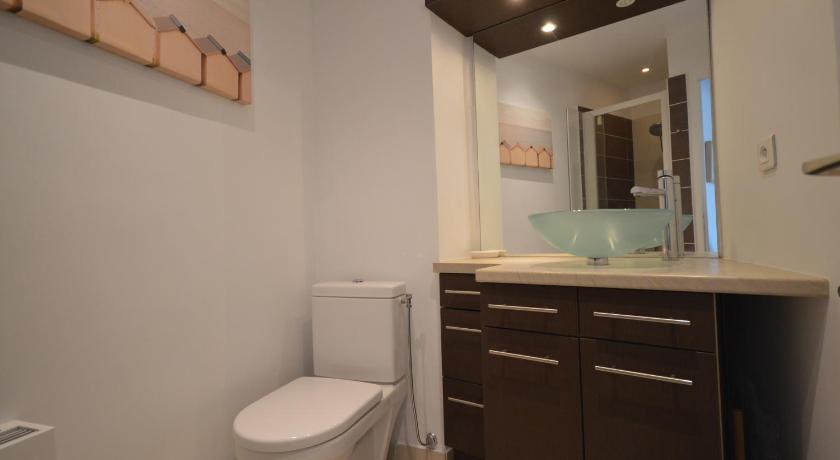 Cannes center - very practical - all comfort - image 34