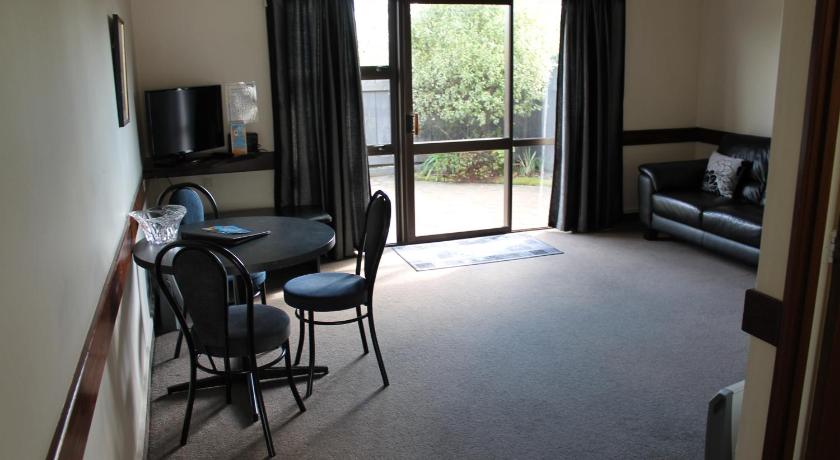 Image of One Bedroom Motel 2