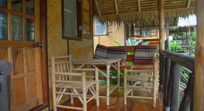 Image of Bungalow with Air Condition 7
