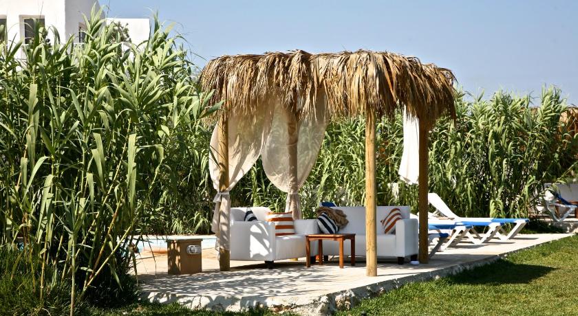 Thalassines Villas — Hotel in Sotira