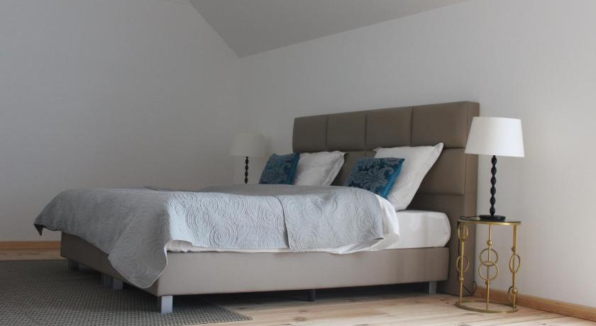 普莱桑斯 Chateau Boussas 4星级 酒店 外观