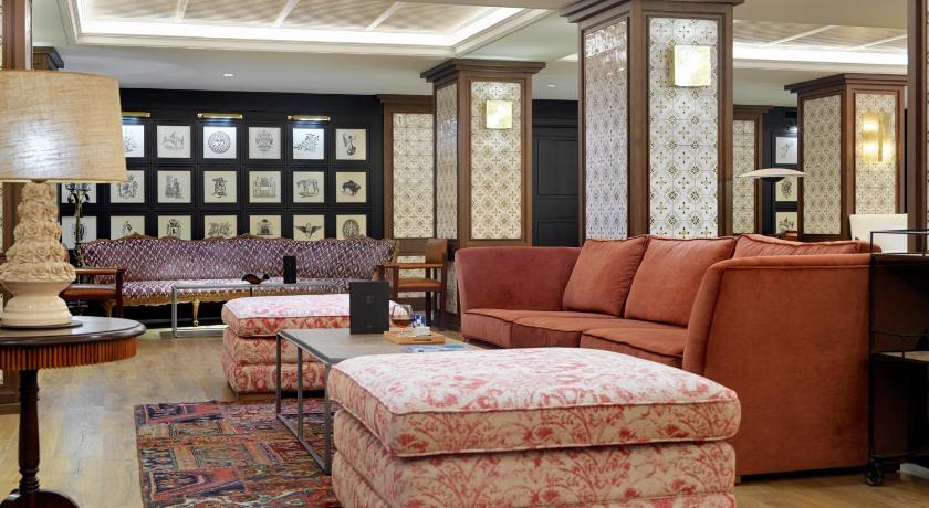 セビリア Hotel H10 Corregidor 3つ星 ホテル 客室