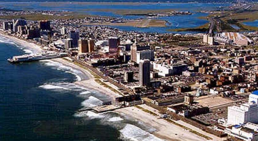 Baymont by Wyndham Atlantic City Madison Hotel