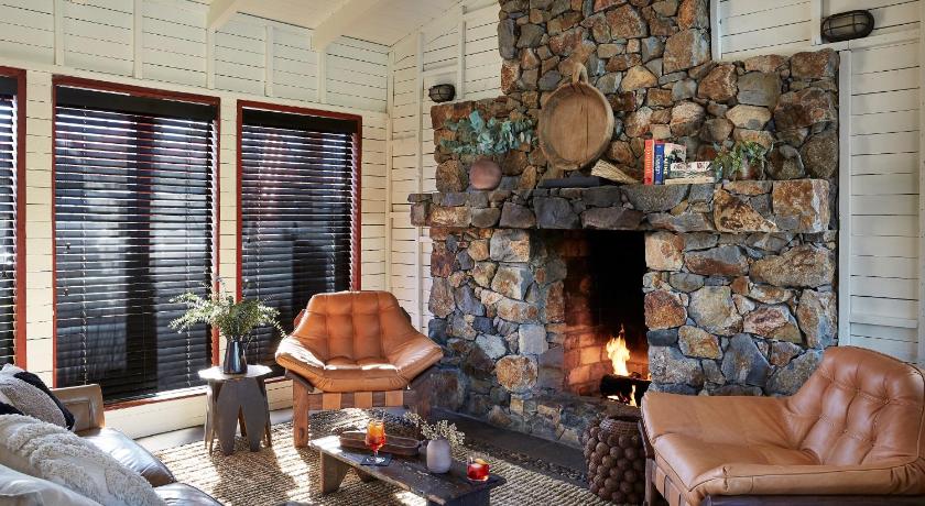 Sparrows Lodge photo