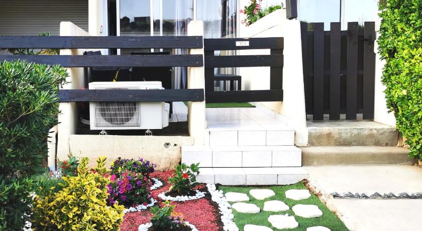 Cap d'Agde Naturist Port Nature 3 — Hotel in Agde