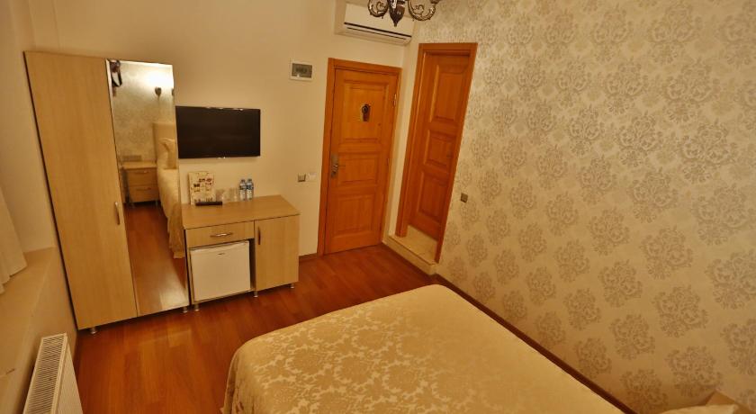 Mimoza Butik Otel Buyukada photo