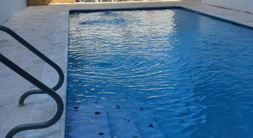 Sea breeze vacation ll en Condominio Verde Mar — Hotel in San Juan