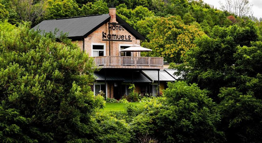 Samuels Boutique Hotel — Hotel in Saltford (ON)