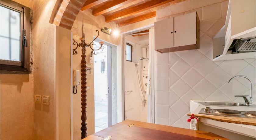 Beautiful apartment in Firenze with photo