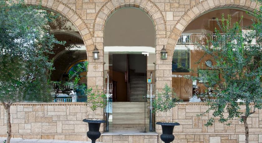 Elizabeth Hotel photo
