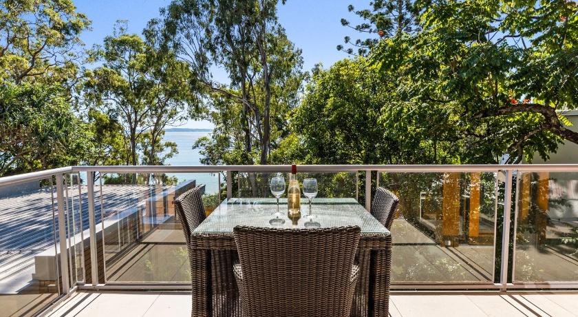 Little Cove Lodge 4 Park Road 24 — Hotel in Sunshine Coast