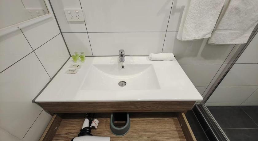 Image of Standard Double 15