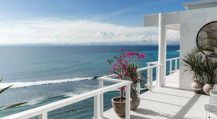 Blue Ocean Bingin photo