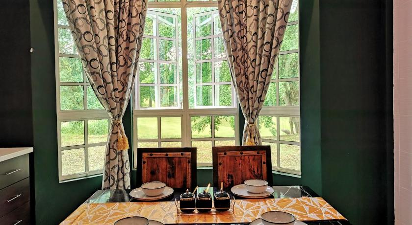 马六甲 Yussy Homestay at Afamosa Bungalow 4星级 民宿 泳池